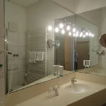 Thiesmann's & Restaurant 4* Мильгейм-на-Руре